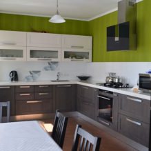 Progettazione della cucina con carta da parati verde: 55 foto moderne dell'interno-7