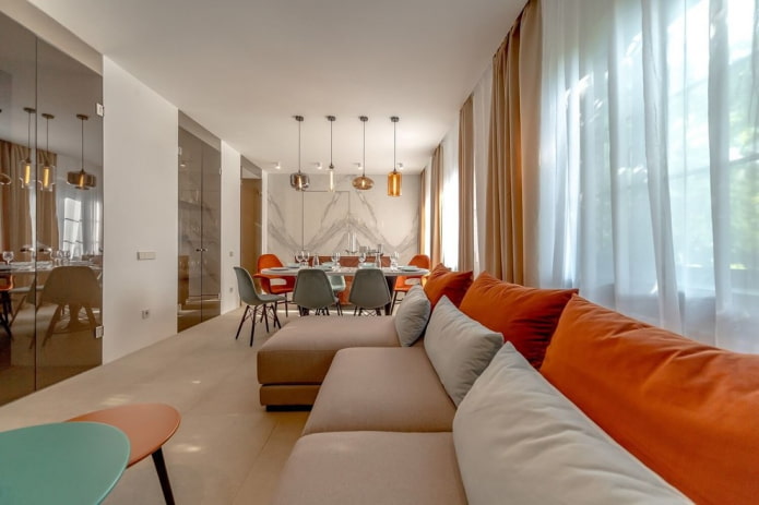 design degli interni del soggiorno-sala da pranzo