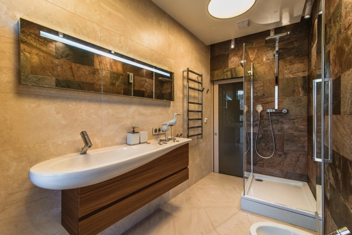 design del bagno all'interno di un appartamento di 100 metri quadrati
