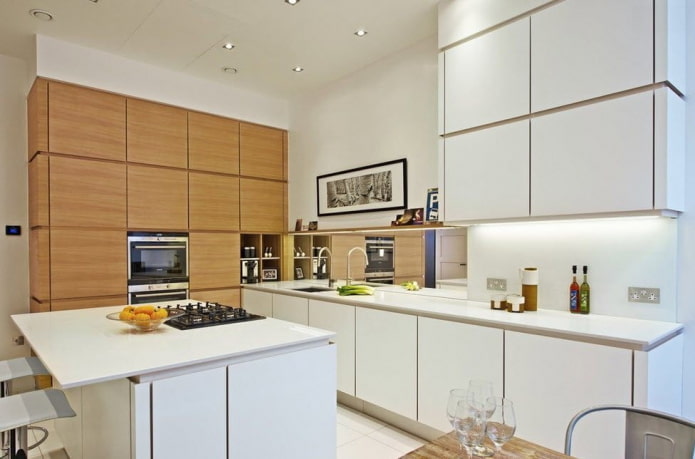 design della cucina all'interno di un appartamento di 100 metri quadrati