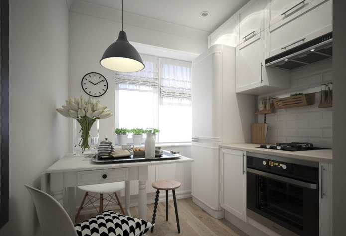 interno della cucina in un appartamento di 50 metri quadrati