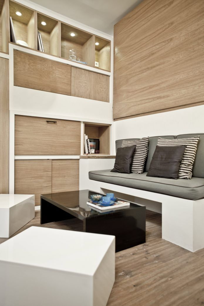interno compatto