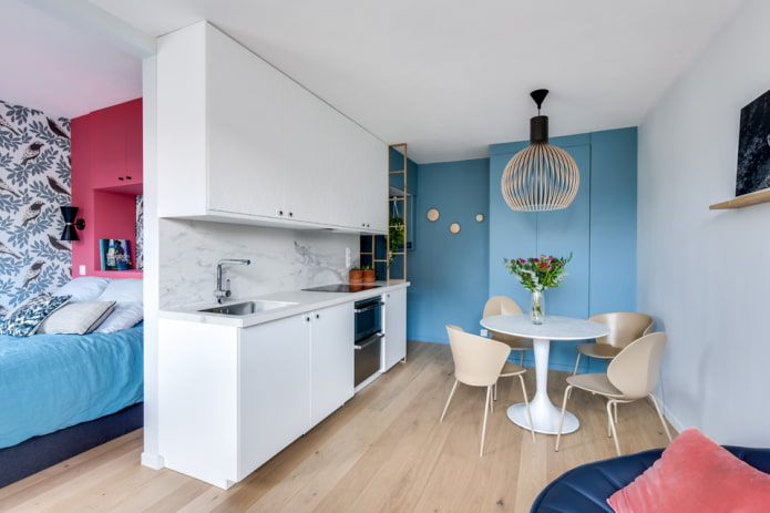 design della zona cucina in un monolocale