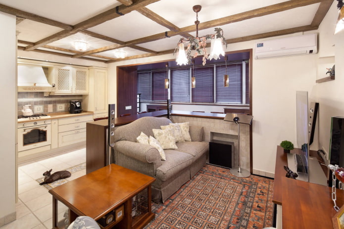 Monolocale con loggia annessa