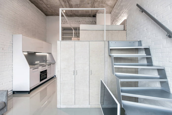Letto sotto il soffitto