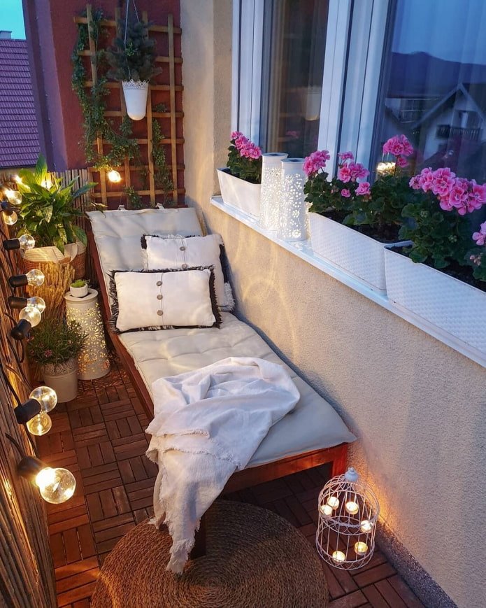 ghirlande sul balcone
