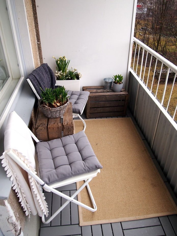 accogliente loggia aperta