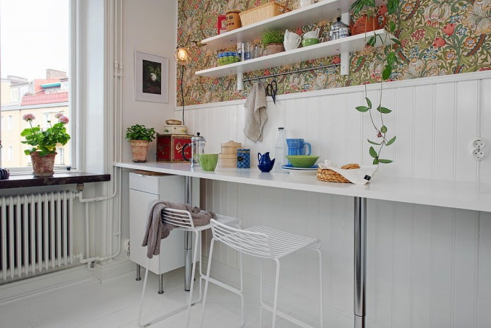 Progettazione di una piccola cucina con bancone bar