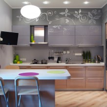Progetto di una piccola cucina con bancone bar-8