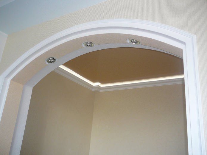 faretti sulla porta