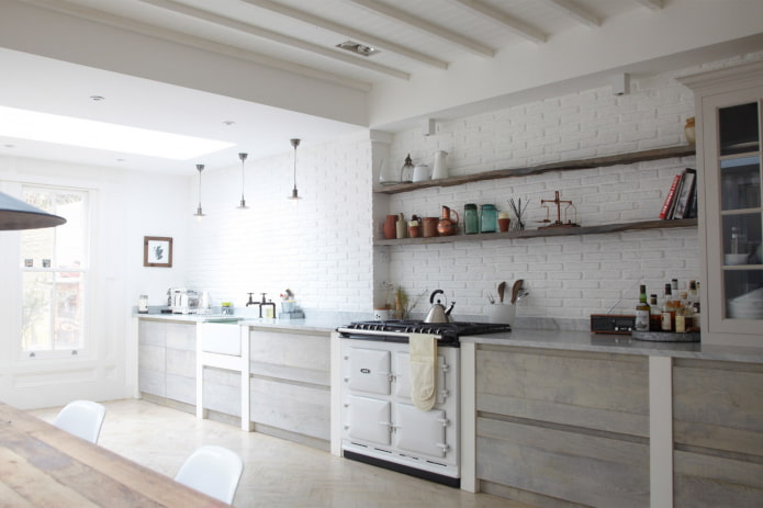 design del soffitto in stile scandinavo