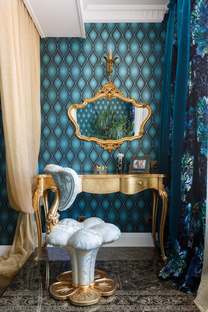 combinazione di marrone scuro con blu