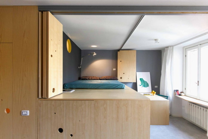 Letto alto