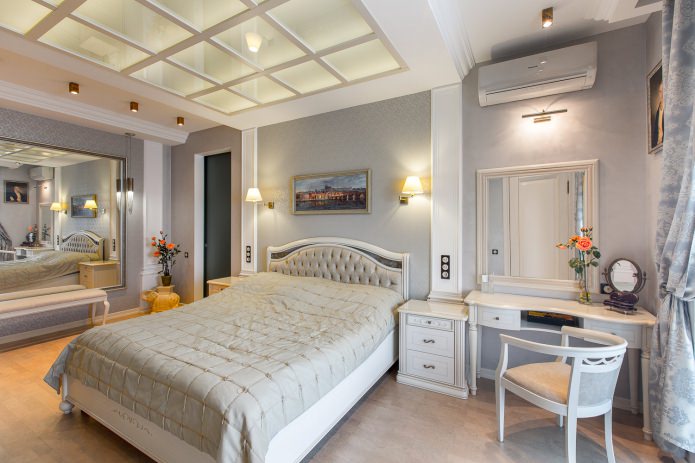 carta da parati grigia in camera da letto