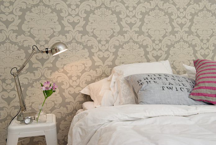 Carta da parati grigio-beige