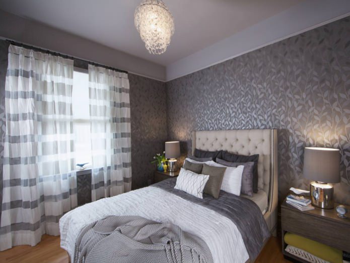 design della camera da letto con carta da parati grigia