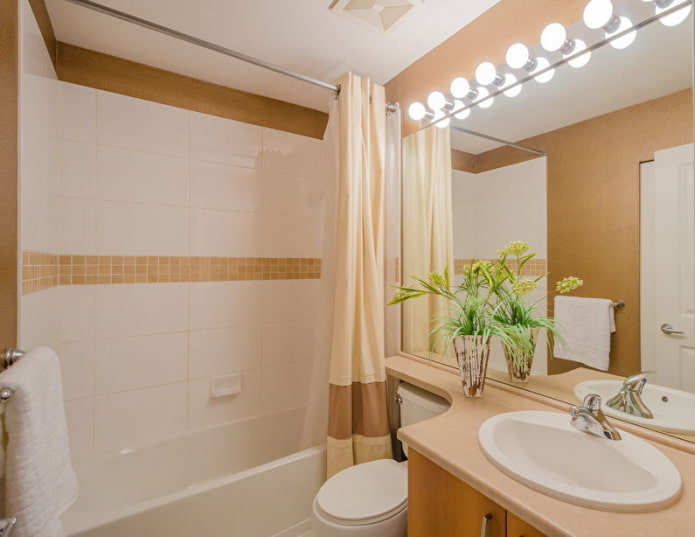 illuminazione dello specchio in bagno