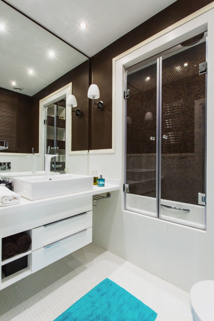 Cabina e vasca da bagno