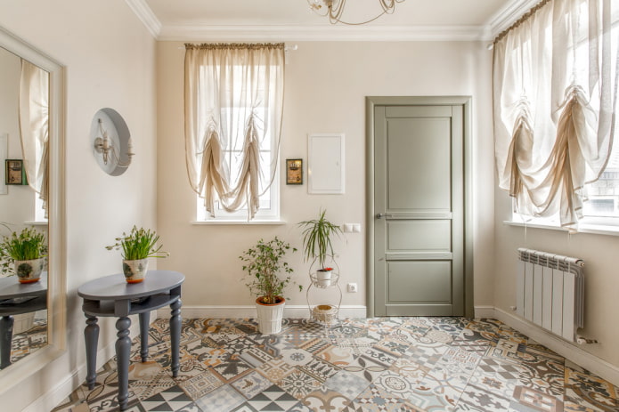 Porte in MDF per l'ingresso in stile provenzale