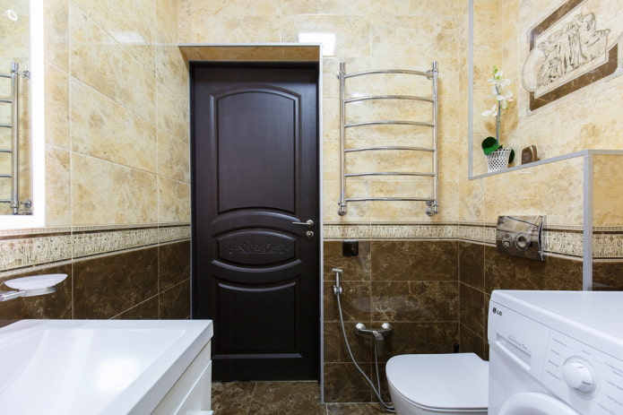porte interne in wengé nel bagno