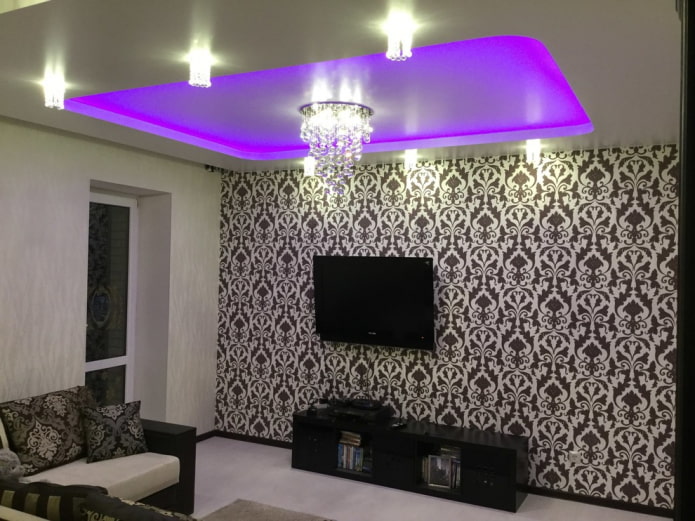 struttura elastica a due livelli con una nicchia per l'illuminazione