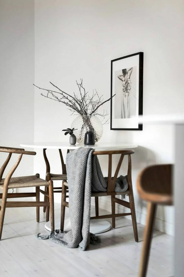 zona pranzo in stile minimalismo
