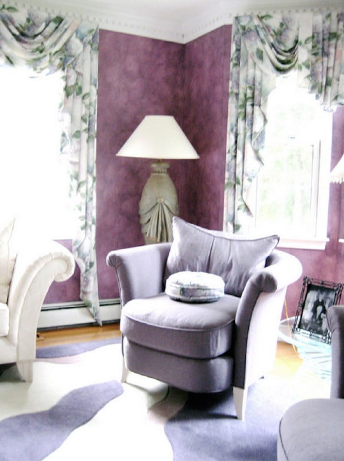 pittura viola per pareti