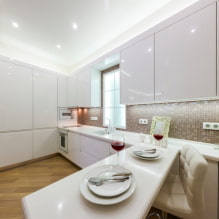 Finestra finta nell'interno-1
