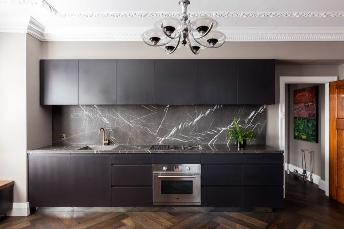 pietra nella decorazione del grembiule da cucina