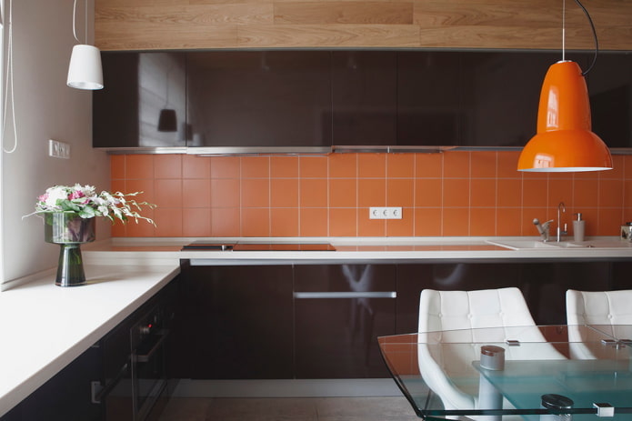 colore del grembiule nell'interno della cucina