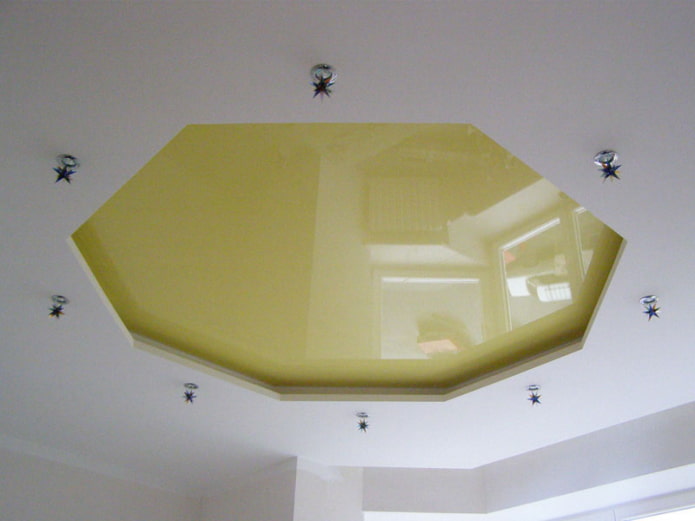 struttura del soffitto figurata a forma di poligono