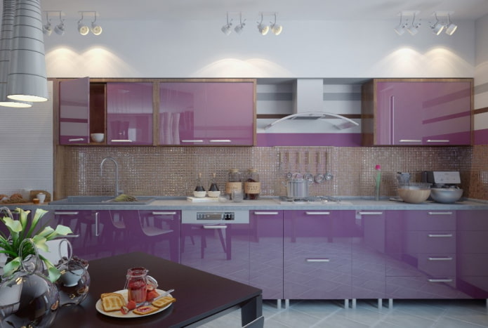 decorazione e illuminazione nell'interno della cucina nei toni del viola