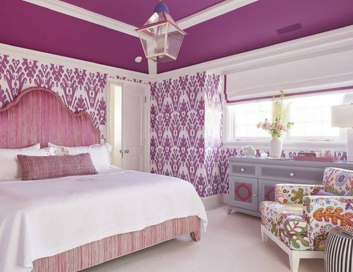 interno camera da letto rosa e lilla