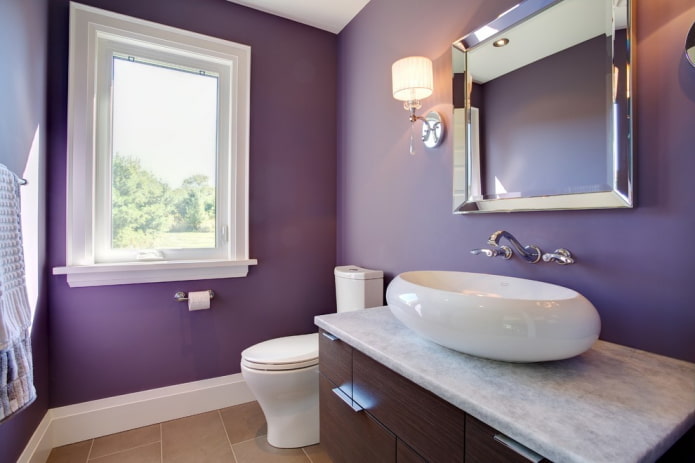 bagno lavanda con lavandino ovale
