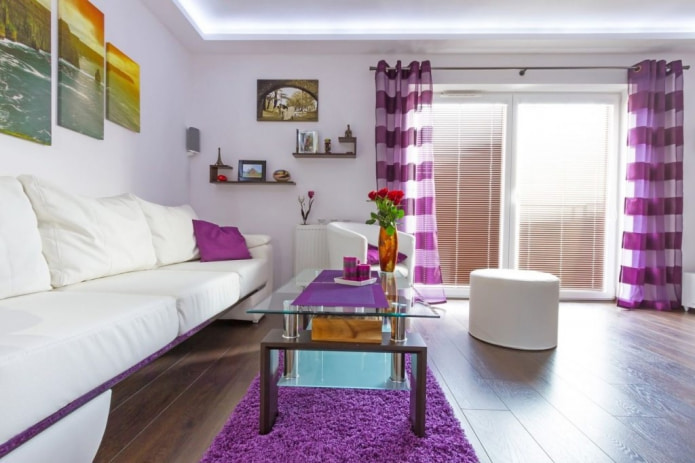 tende a righe viola