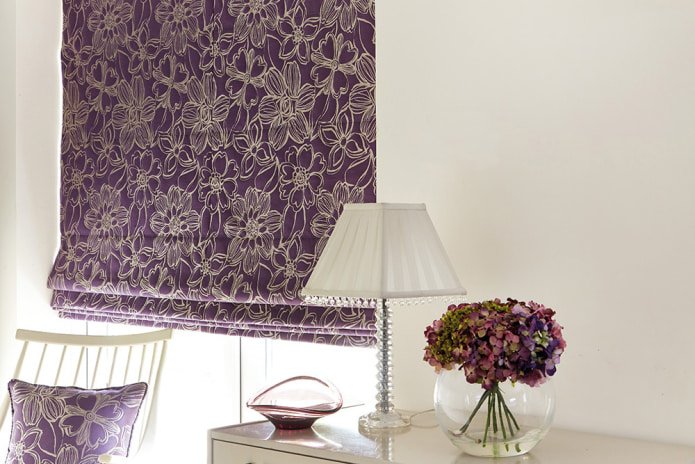 Tenda a pacchetto con fiori