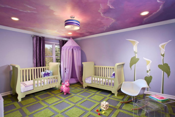 soffitto in diverse tonalità di viola