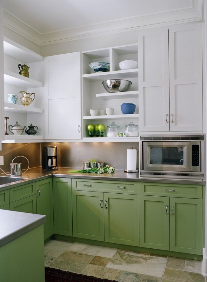 cucina bianca e pistacchio