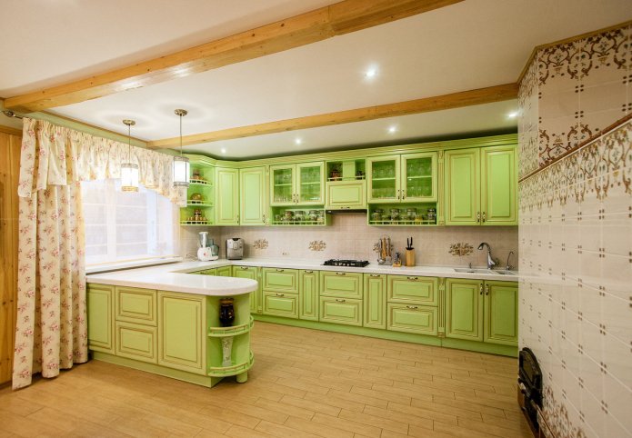 travi sul soffitto della cucina