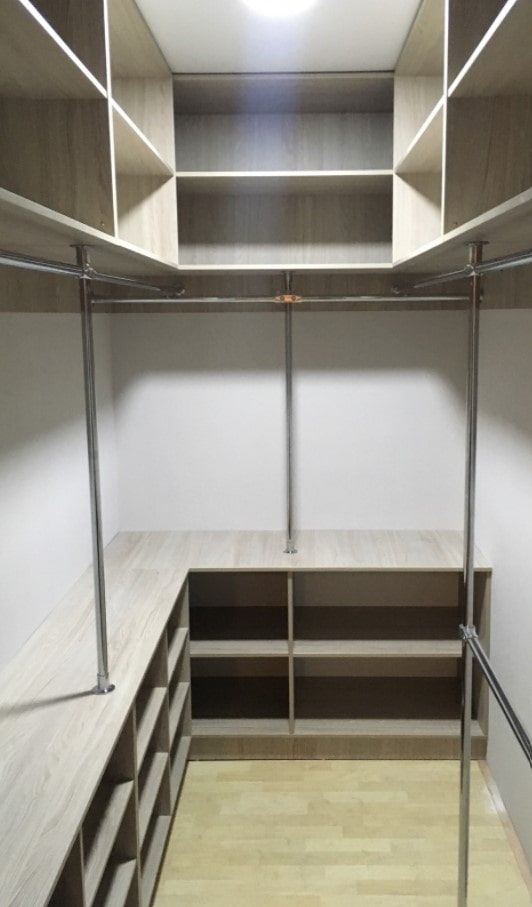 armadio a soffitto