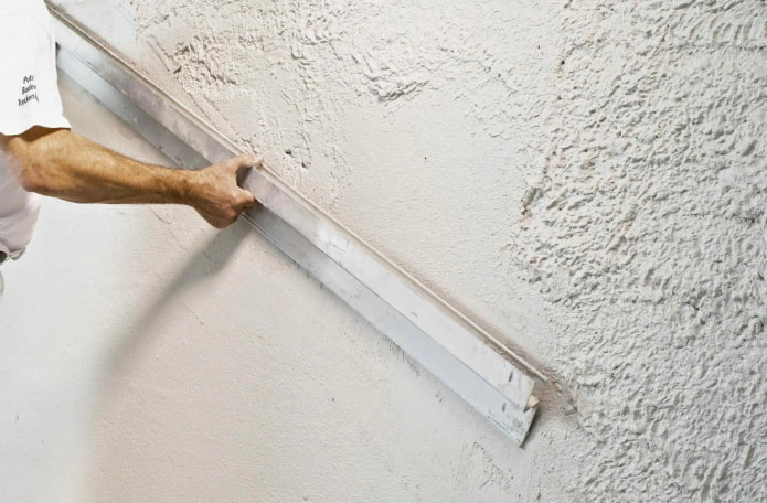 Livellamento con intonaco