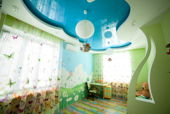 costruzione in cartongesso con tela tesa nella stanza dei bambini