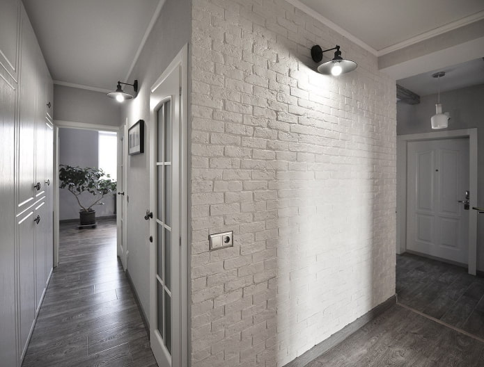 piastrelle in mattoni di gesso all'interno