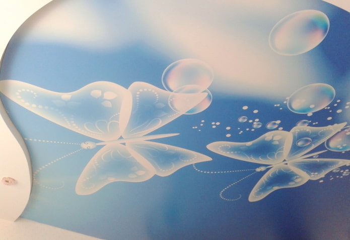 soffitto teso blu con stampa fotografica