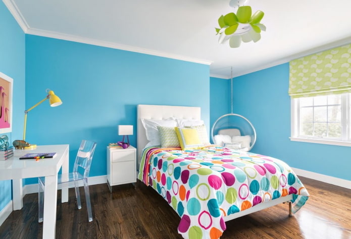 design degli interni della cameretta per bambini nei toni del blu