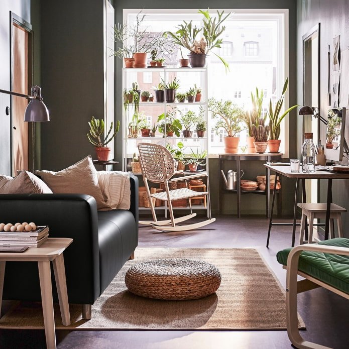 soggiorno con fiori IKEA