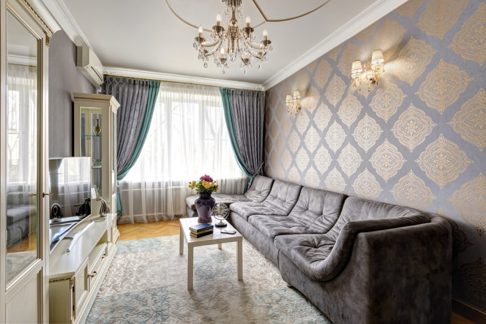 decorazione della parete nell'ingresso in una Krusciovka