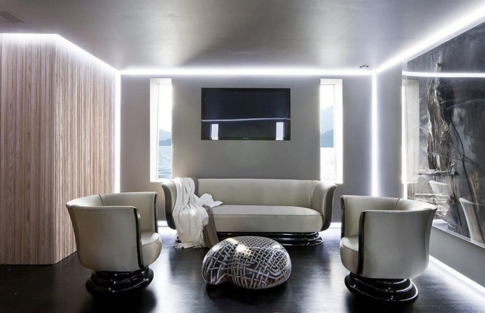illuminazione sul soffitto del soggiorno
