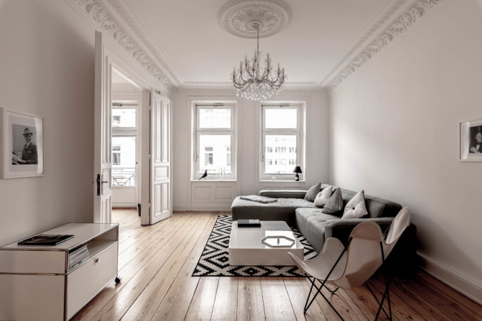 finitura del soffitto del soggiorno in stile nordico