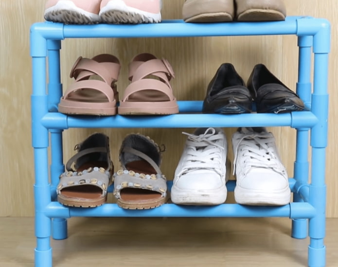 scaffali per scarpe